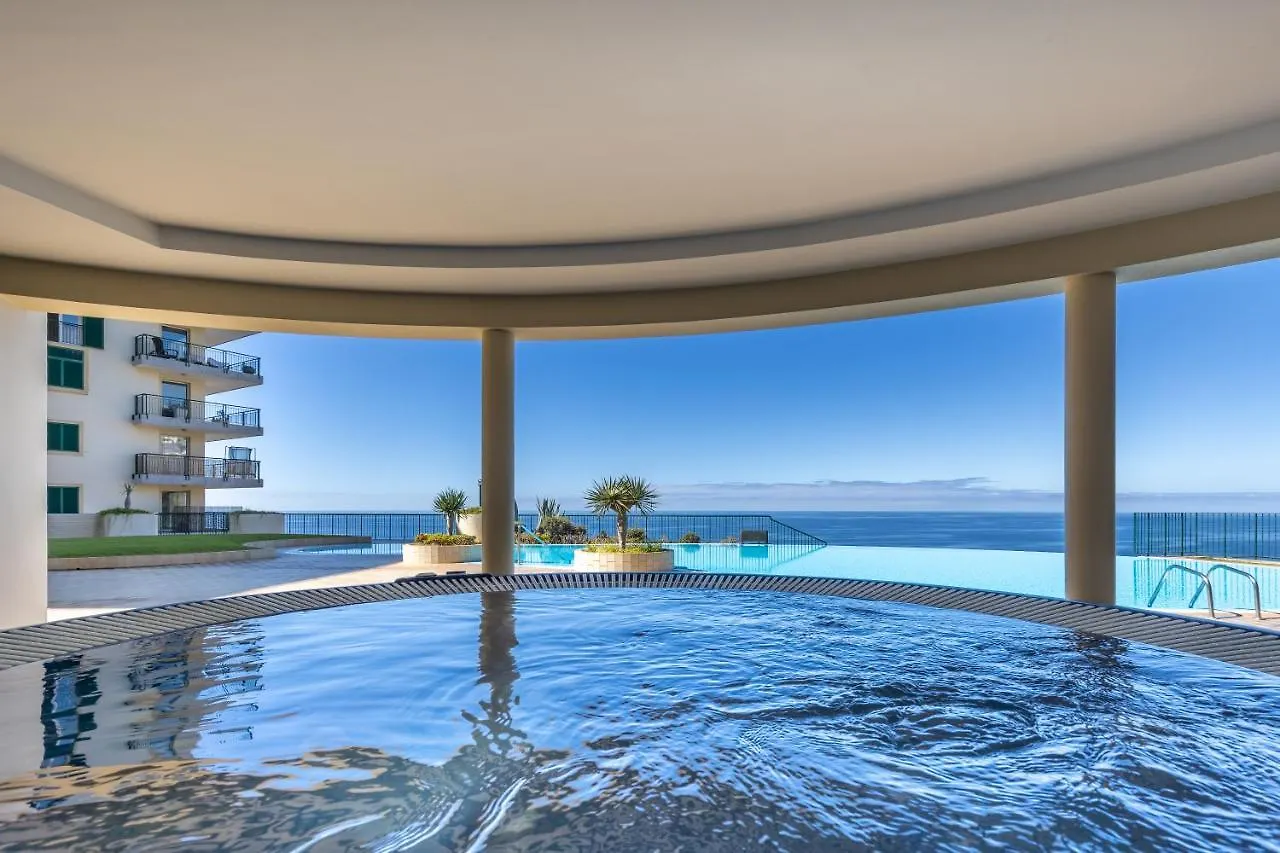 Atlantic Ocean View Apartment Funchal  Funchal (Madeira)