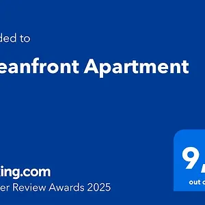  Apartment Oceanfront